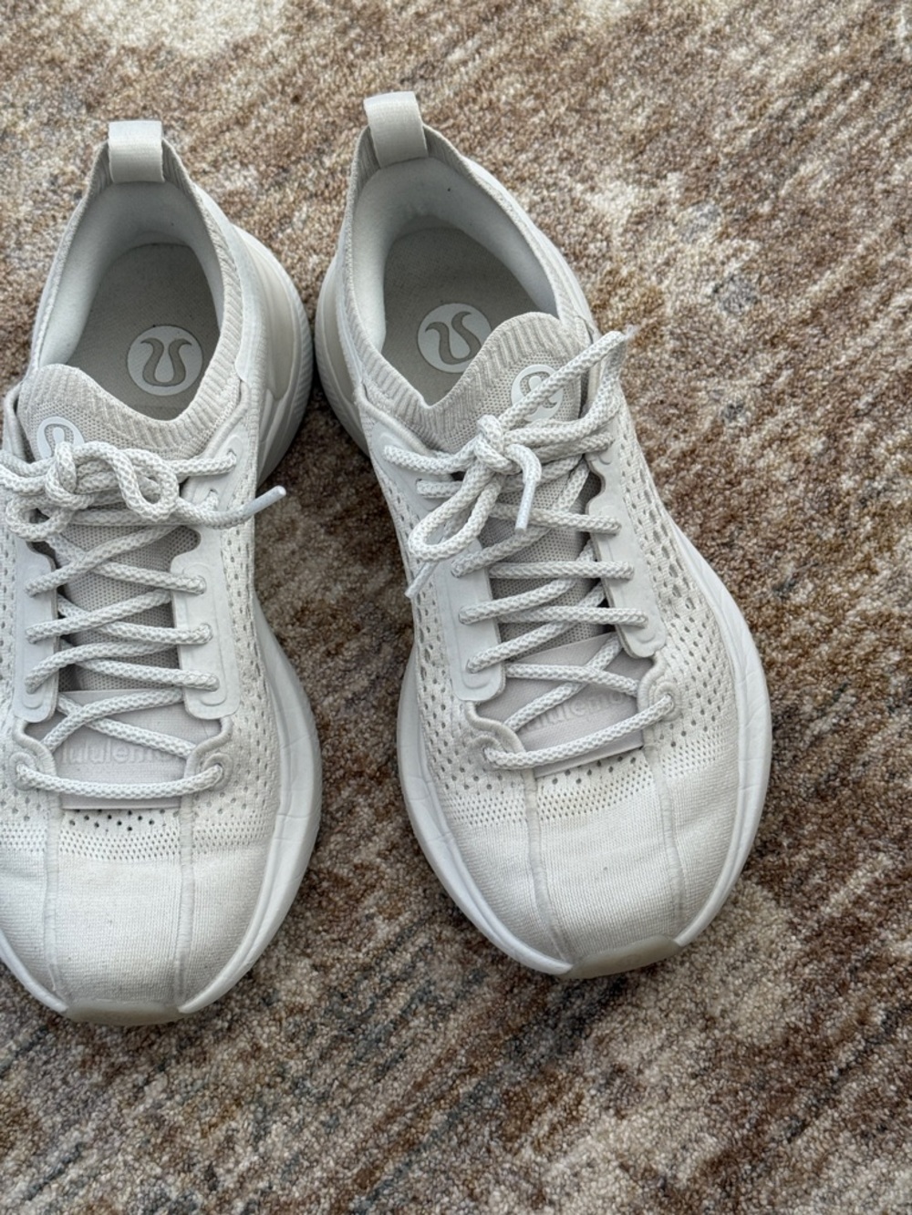 Lululemon Chargefeel Sneakers - White